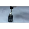 Bild 2/3 - ONE step gellack 5ml #070 Silberglitter mit Goldglühen